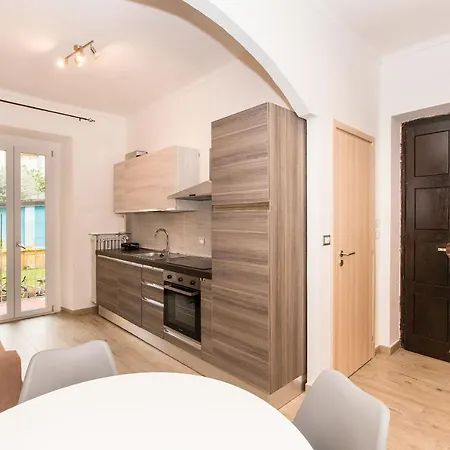 Parco Della Tesoriera & Pellerina Elegant Flat Apartment
