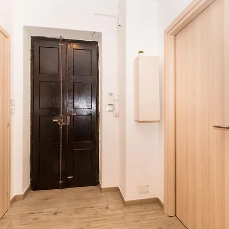 Apartment Parco Della Tesoriera & Pellerina Elegant Flat *