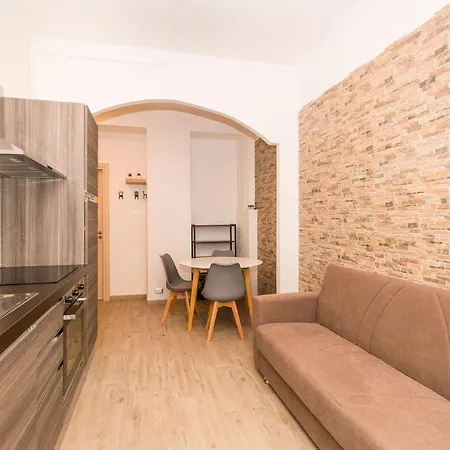 Parco Della Tesoriera & Pellerina Elegant Flat Apartment *